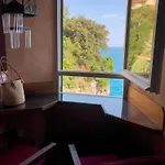 Il Paradiso Perduto Nel Golfo Dei Poeti *