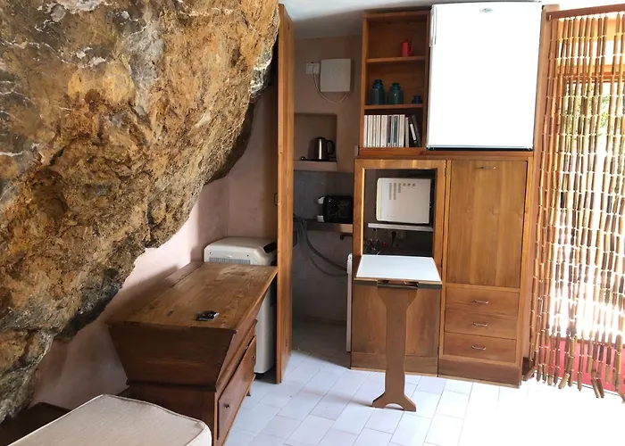 Il Paradiso Perduto Nel Golfo Dei Poeti *