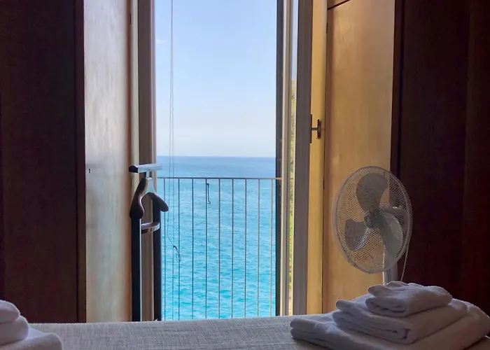 Feriehus Il Paradiso Perduto Nel Golfo Dei Poeti Tellaro